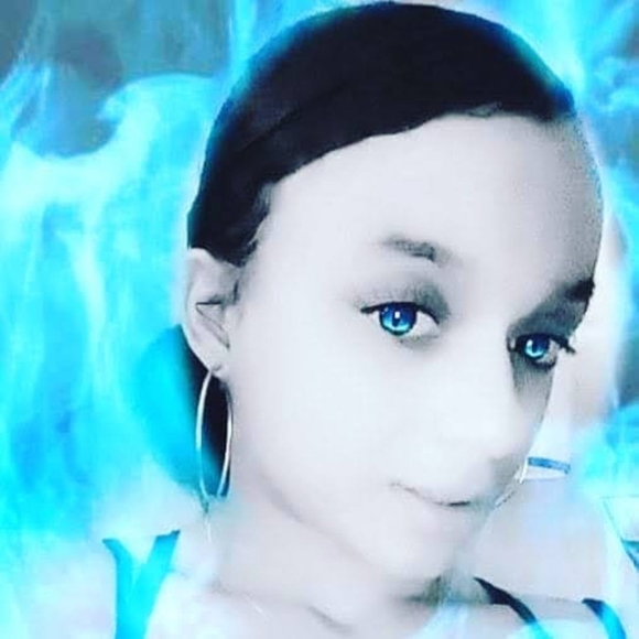 Meet your Posher, Skitzlove - Picture 1 of 1